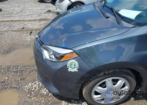 2016 Toyota Corolla Le из США, поврежденный, VIN 2T1BURHE0GC619957